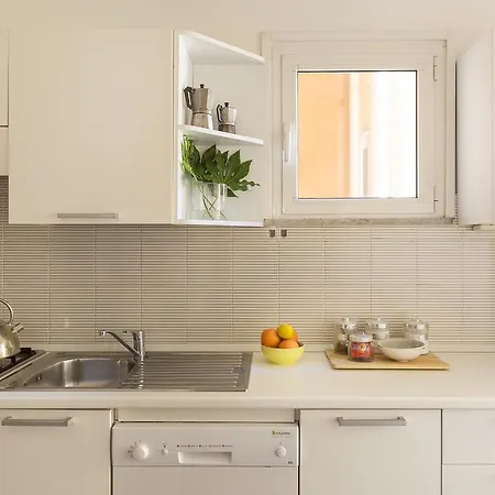Romac Condotti With 3 Bedrooms Near The Spanish Steps Appartement