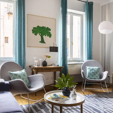 Romac Condotti With 3 Bedrooms Near The Spanish Steps *