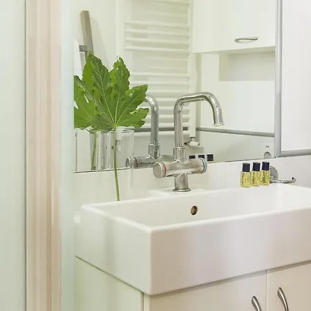 Romac Condotti With 3 Bedrooms Near The Spanish Steps Apartmán