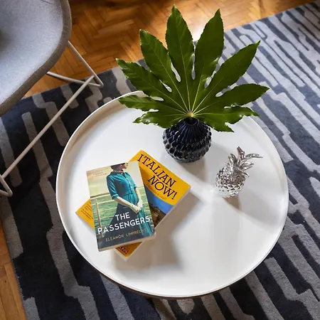 Romac Condotti With 3 Bedrooms Near The Spanish Steps