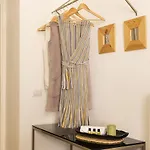 Romac Condotti With 3 Bedrooms Near The Spanish Steps Apartmán *