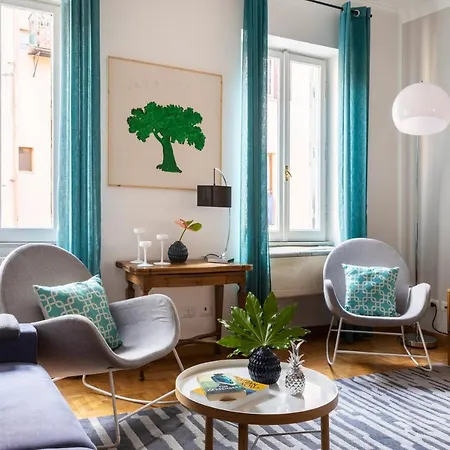 Romac Condotti With 3 Bedrooms Near The Spanish Steps Lägenhet Rom