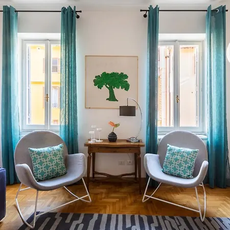 Lägenhet Romac Condotti With 3 Bedrooms Near The Spanish Steps